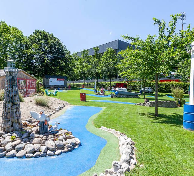 Fun Strand - Adventure Minigolf Freiburg - Impressionen